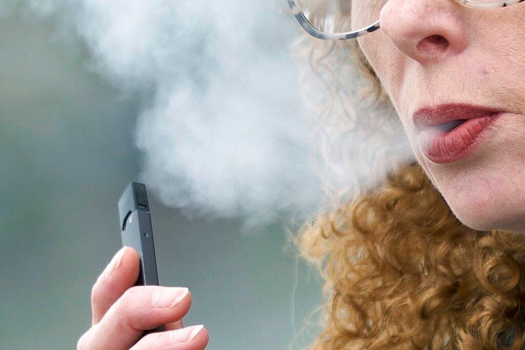 E-cigarettes entered the US market in 2007 and have been the most commonly used tobacco product among American youths since 2014. Photo: AP