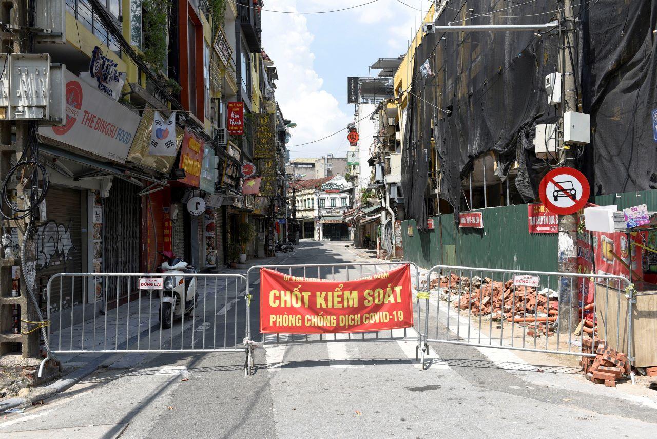 A barrier is pictured in a quarantine area amid Covid-19 in Hanoi, Vietnam, Sept 6. Photo: Reuters