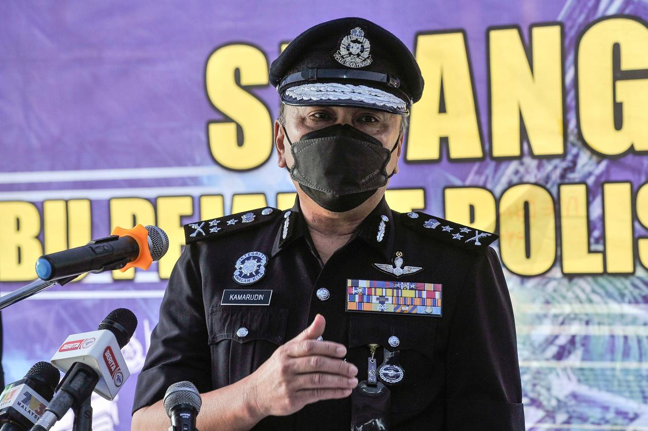 Bukit Aman Commercial Crime Investigation Department director Mohd Kamarudin Md Din speaks at a press conference today. Photo: Bernama