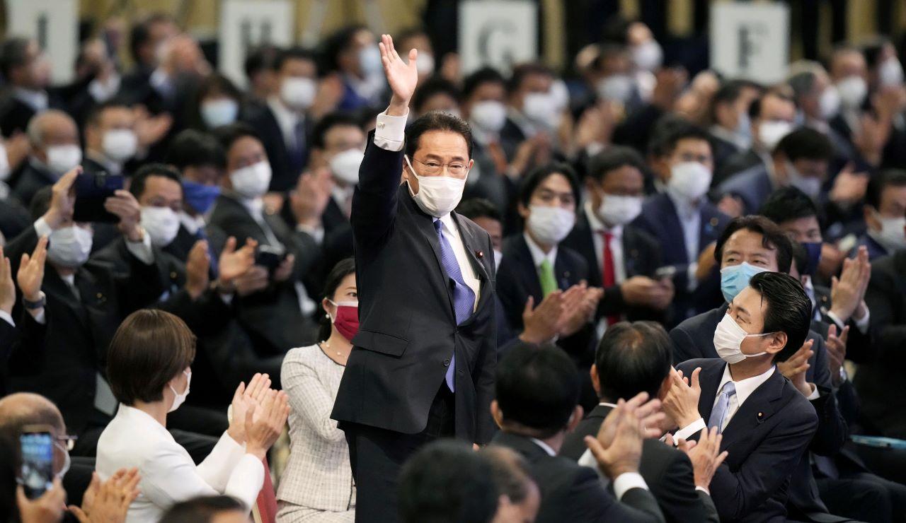 Former Japanese foreign minister Fumio Kishida gestures as he is elected as new head of the ruling party in the Liberal Democratic Party's leadership vote in Tokyo, Japan, Sept 29. Photo: Reuters