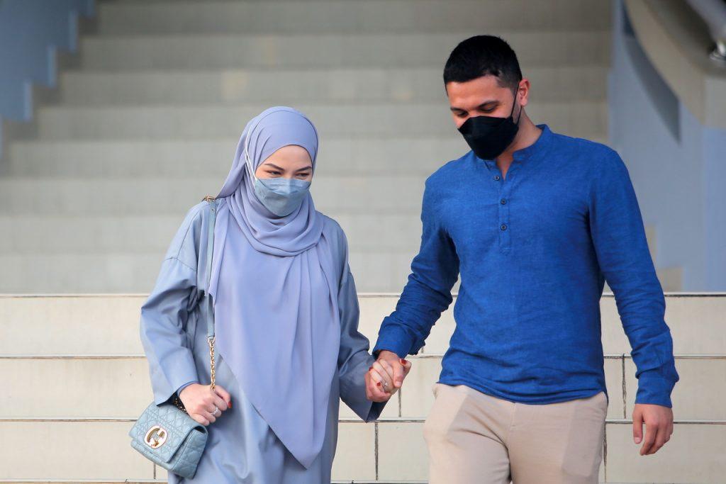 Noor Neelofa Mohd Noor and her husband, Muhammad Haris Mohd Ismail, at the Magistrate's Court in Seremban. Photo: Bernama