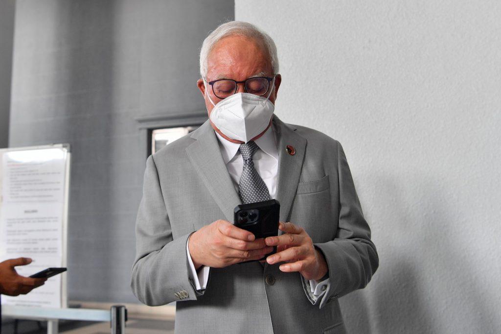 Bekas perdana menteri Najib Razak di Mahkamah Tinggi. Gambar: Bernama