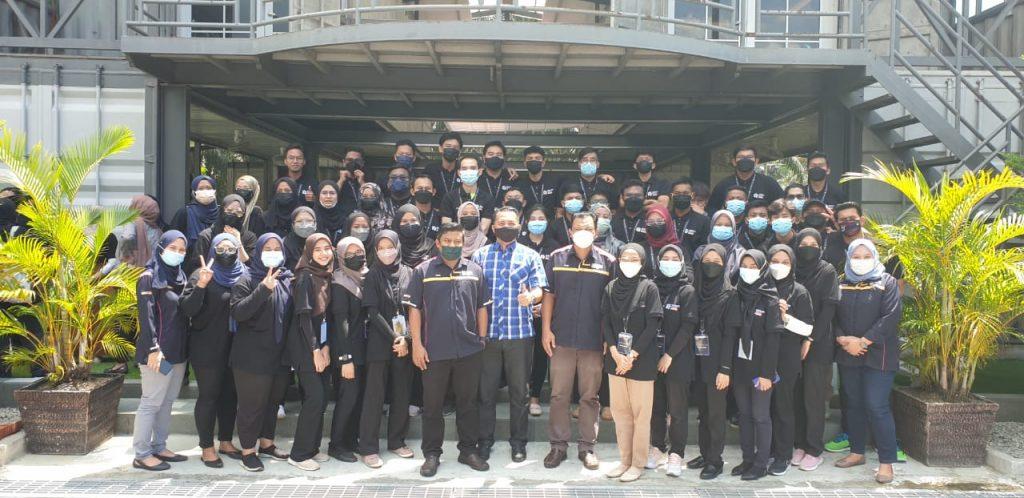 Students pose for a group shot in one of several pictures of a recent event in Melaka that have been making the rounds on social media.