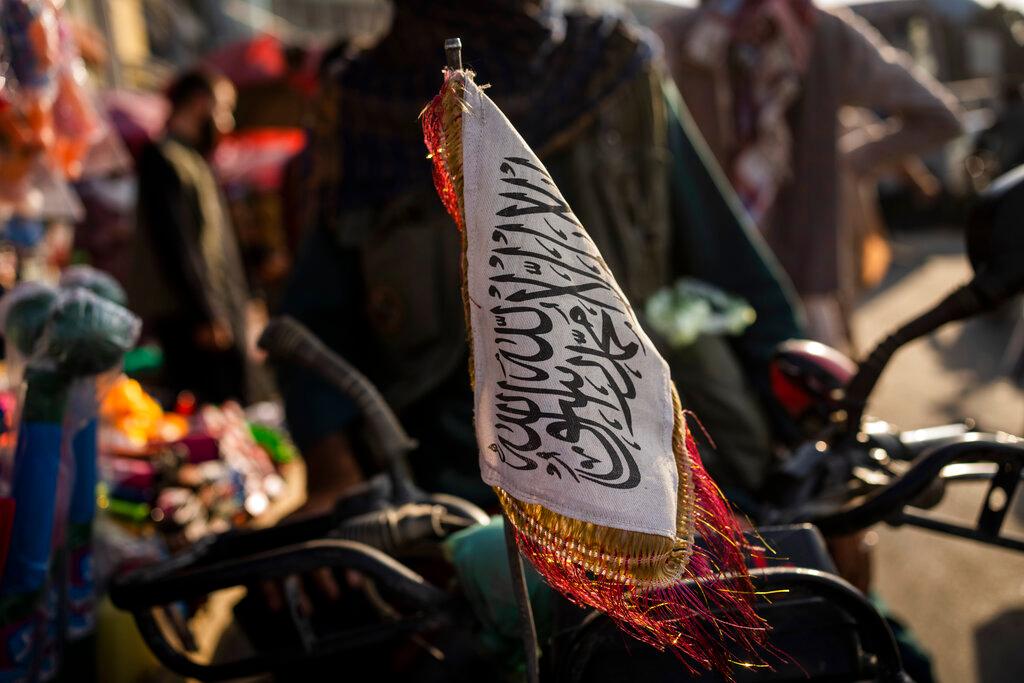 A Taliban flag is placed in the front of a motorbike in Kabul, Afghanistan, Sept 28. Photo: AP