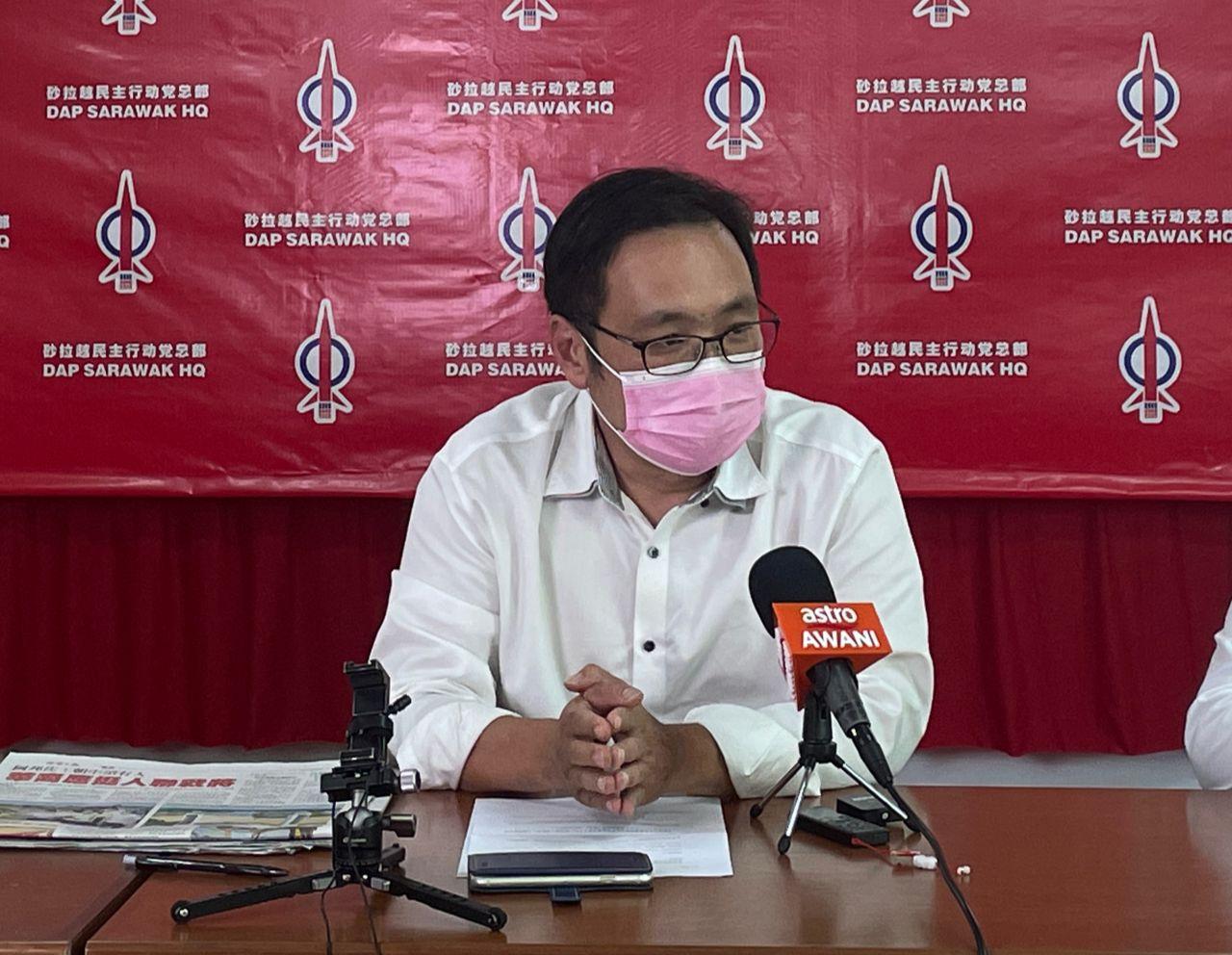 Sarawak DAP chief Chong Chieng Jen speaks on the state election to come at a press conference in Kuching today.