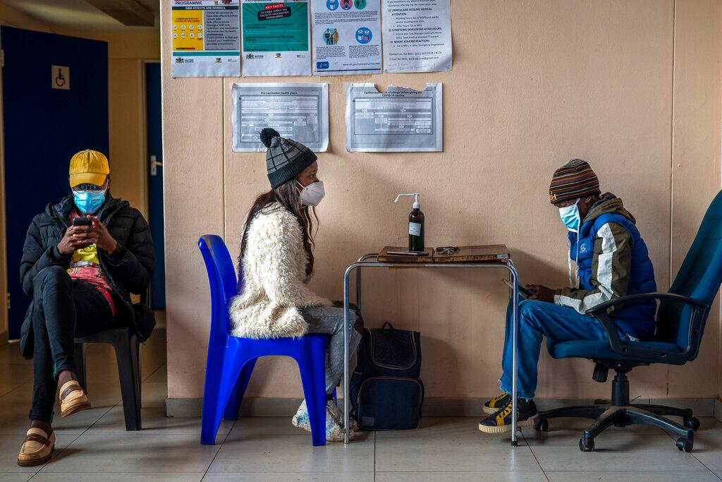 People register for Covid-19 vaccination at Soweto's Baragwanath hospital, South Africa, Dec 13. Photo: AP