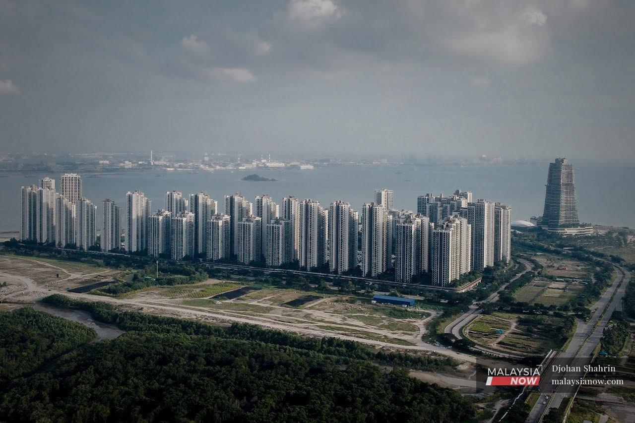 An aerial view of the Forest City development project along the Gelang Patah beach in Johor. Former prime minister Najib Razak has accused Pakatan Harapan of using the project as a propaganda tool to topple Barisan Nasional in the last general election.