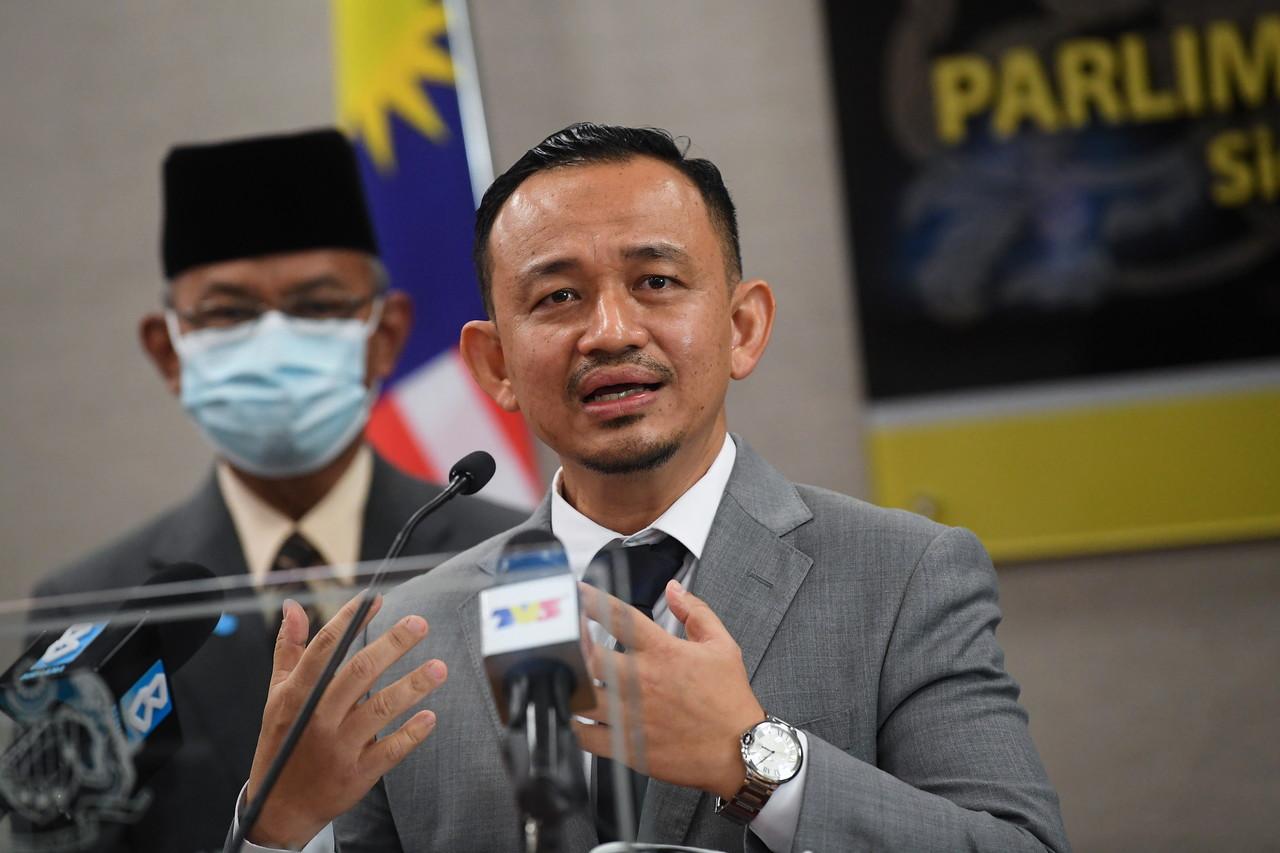 Ahli Parlimen Simpang Renggam Maszlee Malik. Gambar: Bernama