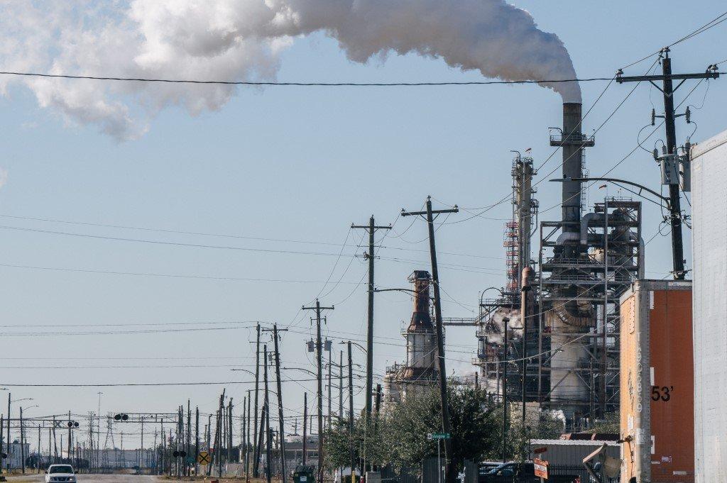 An oil refinery is seen on Jan 21 in Houston, Texas. Photo: AFP