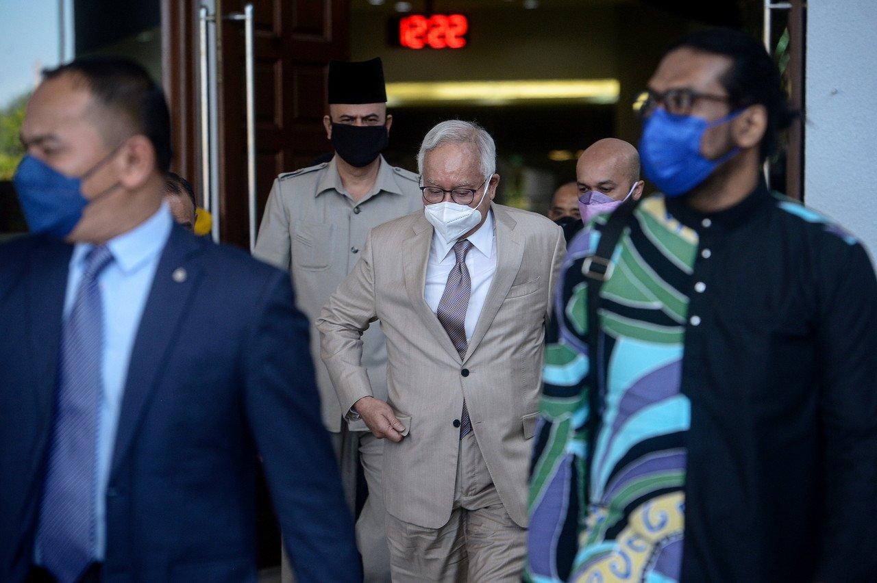 Former prime minister Najib Razak leaves the High Court in Kuala Lumpur today. Photo: Bernama