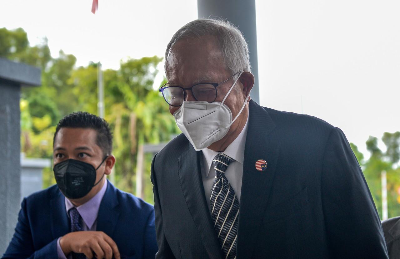 Former prime minister Najib Razak arrives at the Kuala Lumpur High Court today. Photo: Bernama