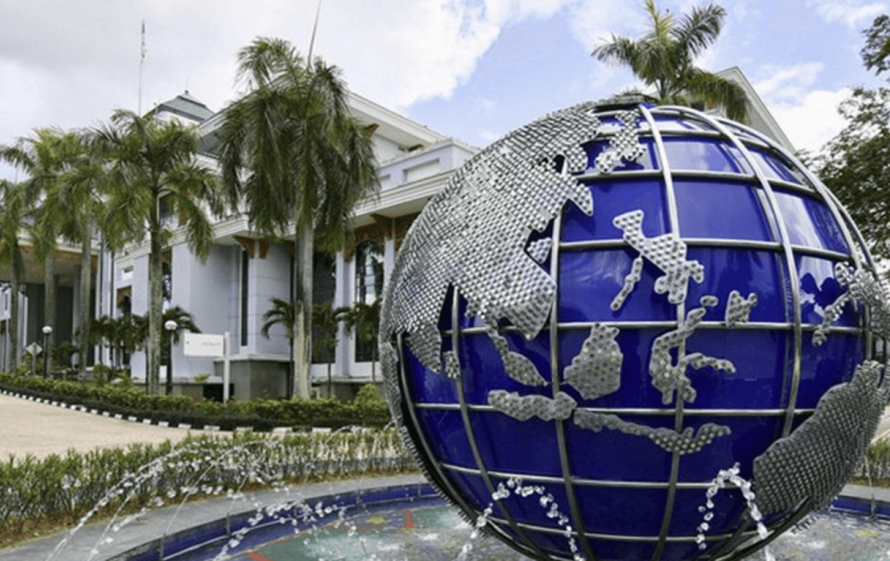 Wisma Putra has in the past taken action against diplomats for failing in their duties. Photo: Bernama