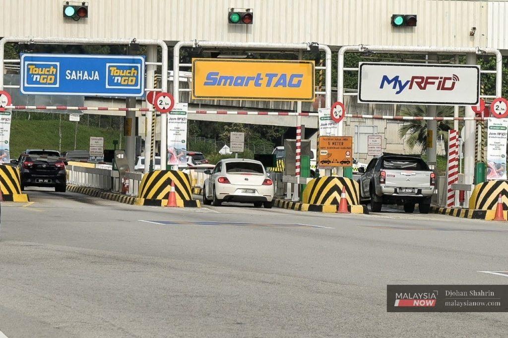 Putrajaya has announced a slew of toll discounts in conjunction with Hari Raya Aidilfitri.