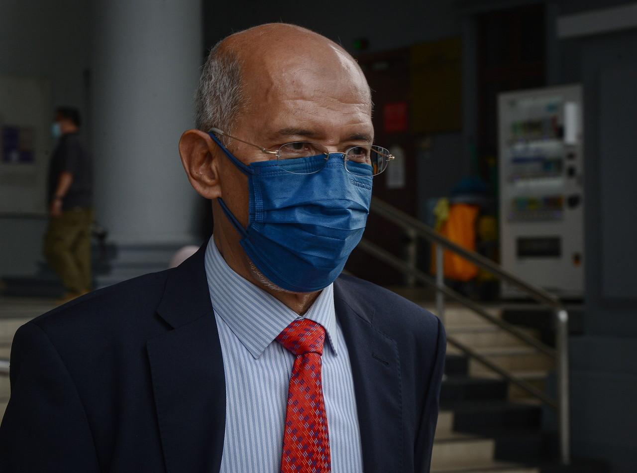 Former 1MDB chairman Mohd Bakke Salleh leaves the Kuala Lumpur court complex on May 9. Photo: Bernama