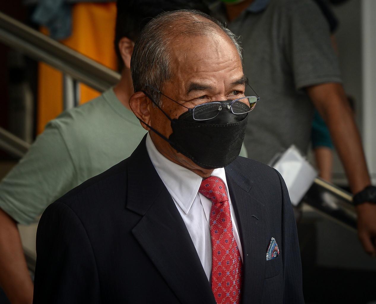 Former chief secretary to the government Mohd Sidek Hassan at the Kuala Lumpur court complex today. Photo: Bernama